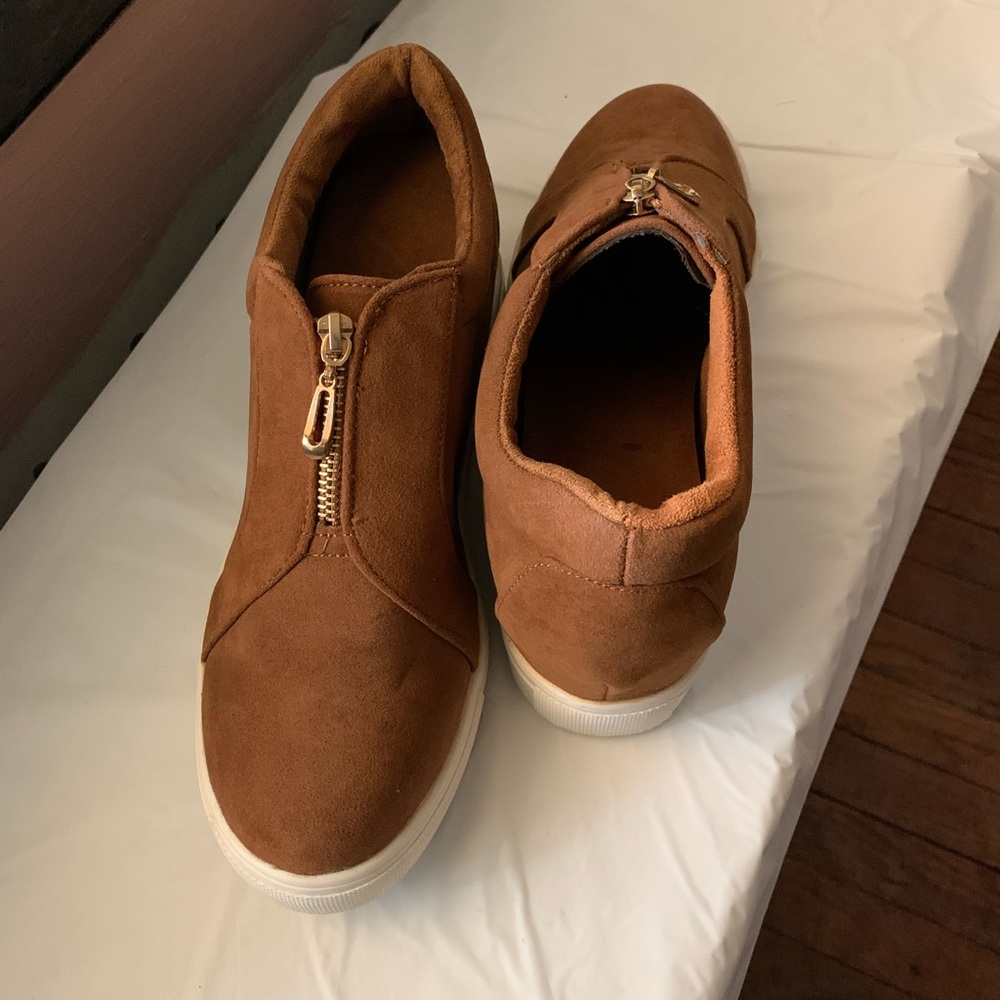 Women’s Shoes